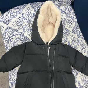 Gorgeous Zara Baby Down Jacket 9-12m, mint condition just like new